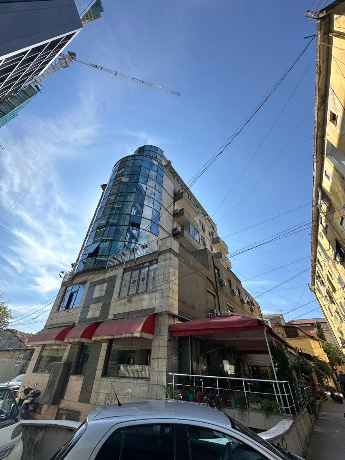 Cozystayapartments By Flow Tirana Exterior photo